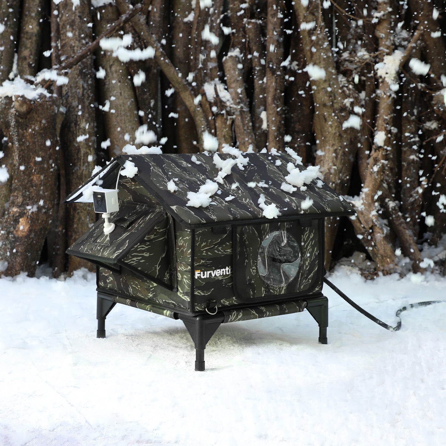 Furventi Sloped Roof Outdoor Heated Cat House Forest Camo
