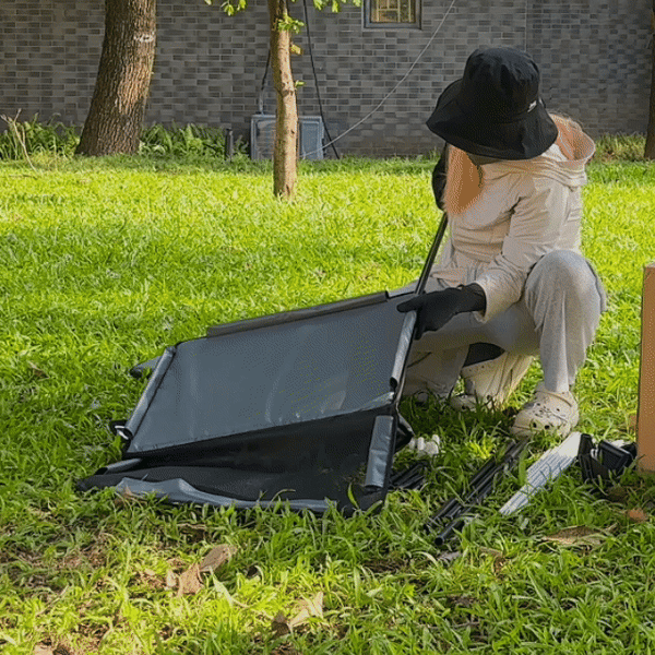 Furventi Platform Outdoor Cat House Dark Grey installation GIF picture 2 & Outdoor Stray Heated Cat House